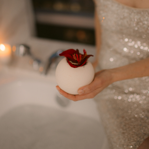 Aphrodite Bath Bomb | Bathorium