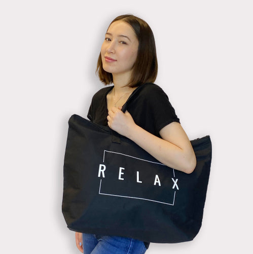 Relax Tote Bag w/ Zipper Top | Lucky Owl