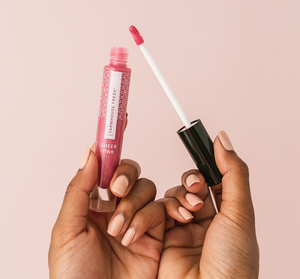 Vitamin Glaze® Oil Infused Lip Gloss – Sheer Pink | Farmhouse Fresh