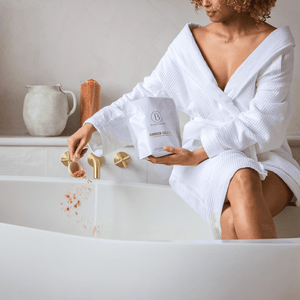 Amber Glow Clay Mineral Soak | Bathorium