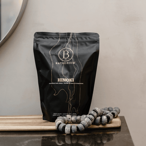 Hinoki Magnesium Bath Flakes | Bathorium