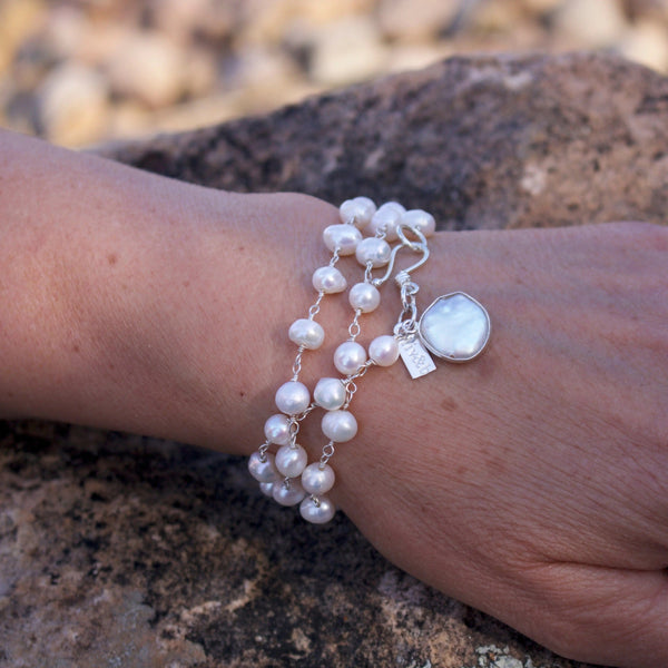 It's A Wrap Triple Pearl Bracelet | Liv & B